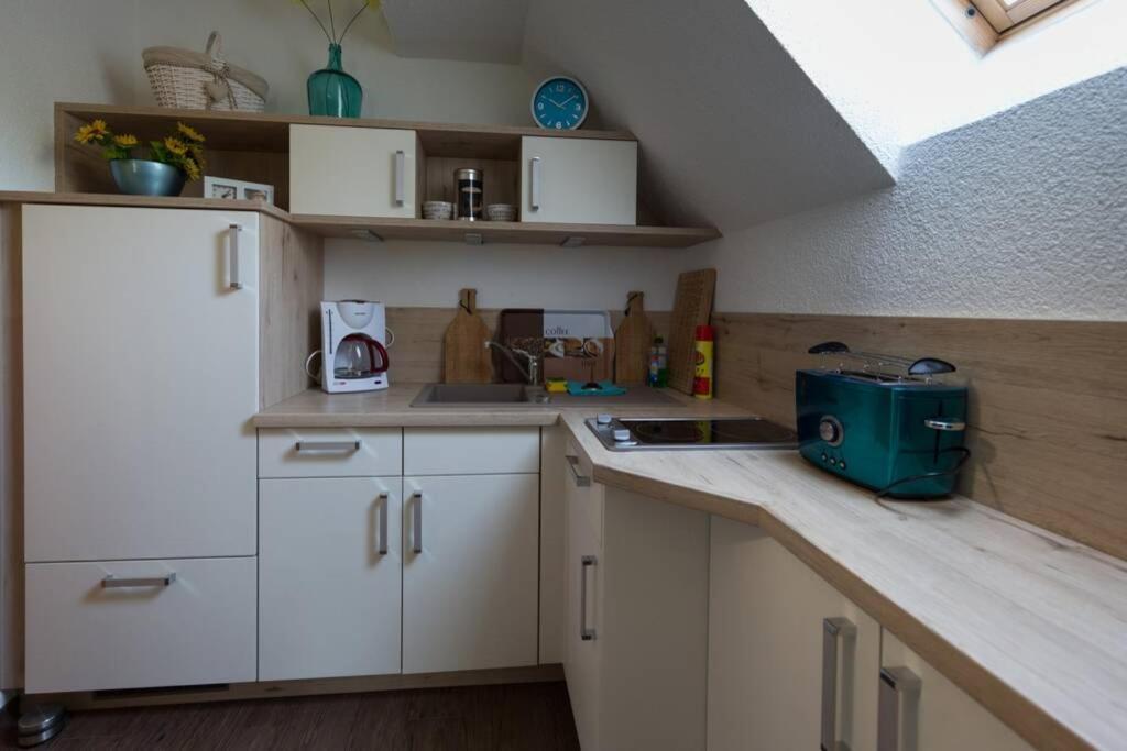 Weide - Gemutliches Ferienhaus Am Anger In Kloster, Insel Hiddensee Zewnętrze zdjęcie